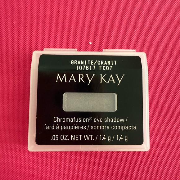 Mary Kay Other - Mary Kay Chromafusion Eyeshadow – Granite Retired Shade New